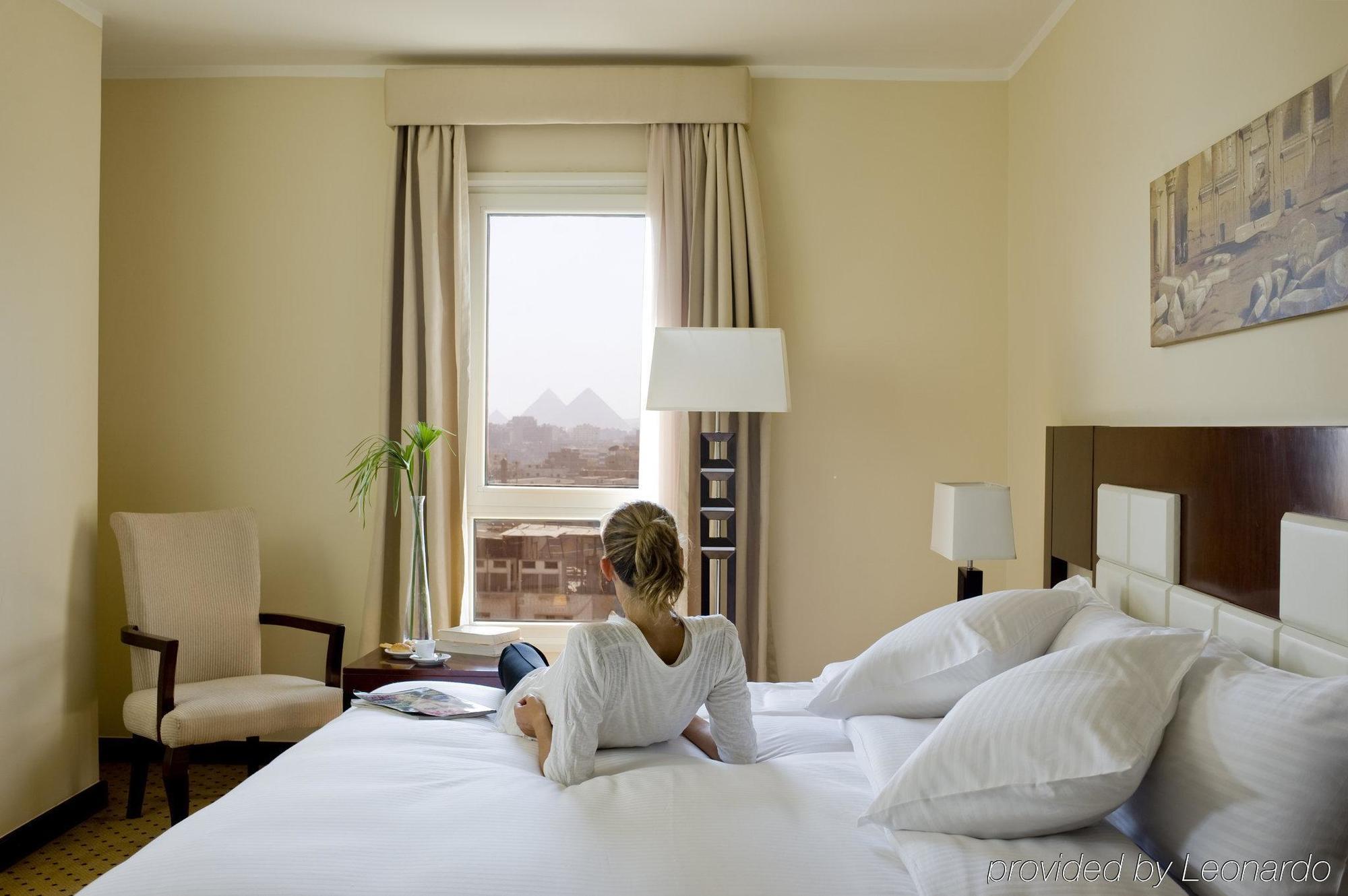 Hotel Barcelo Cairo Pyramids Giza Pokoj fotografie