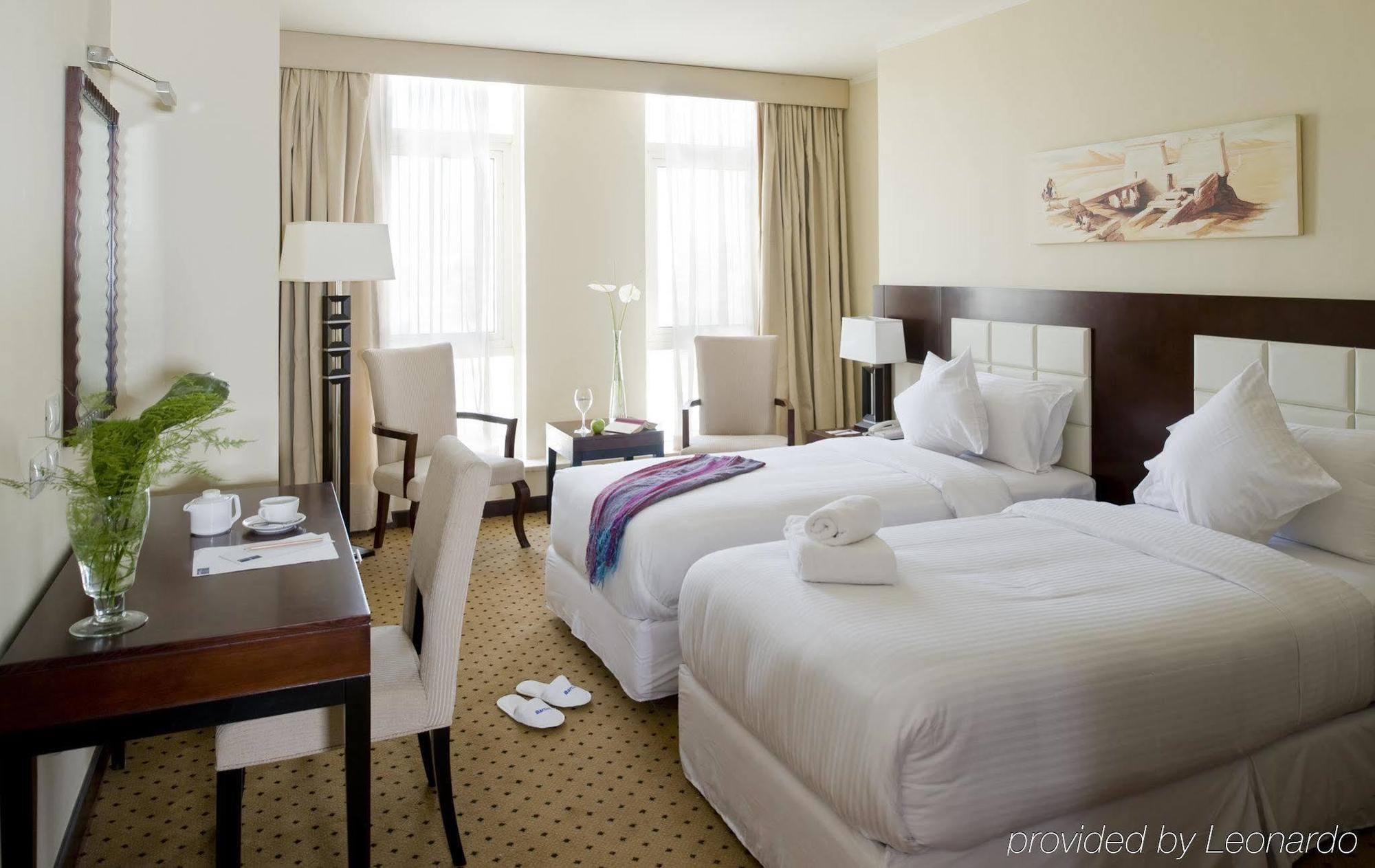 Hotel Barcelo Cairo Pyramids Giza Pokoj fotografie